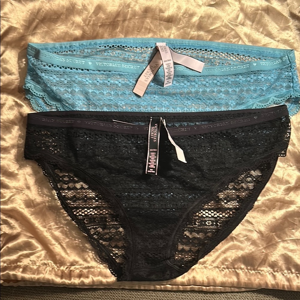 Victoria Secret- Women's Lace Panty Set - Black and Blue